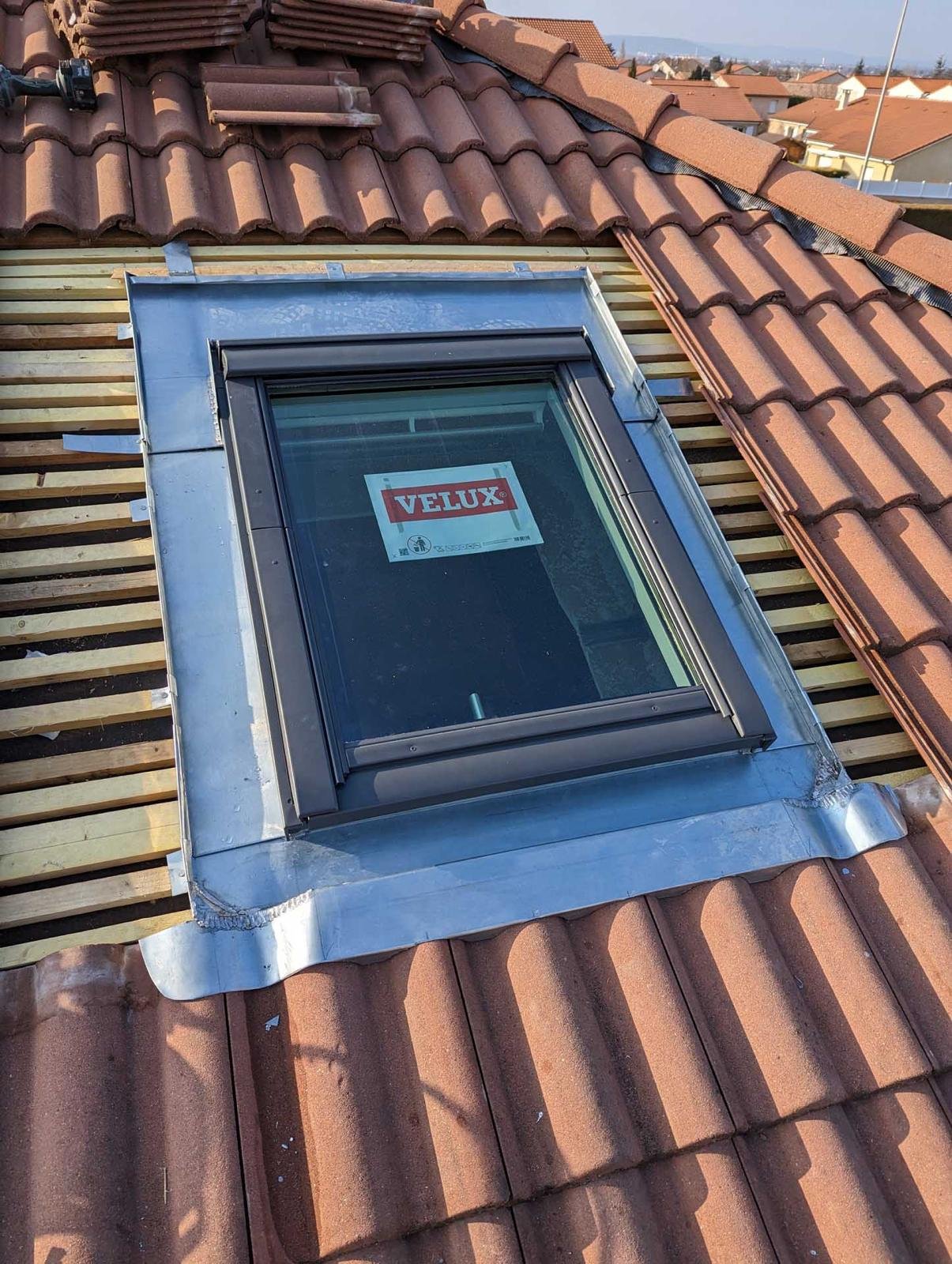 Pose de fenêtres de toit Velux officielles